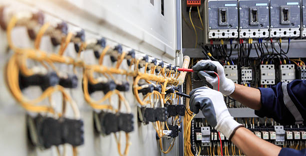 Professional Electrician technician working in Burlington, OH